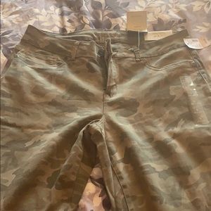 Camo jeggings